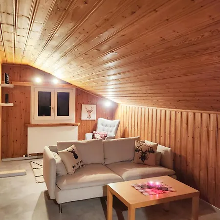 Ferienwohnung In Perfekter Lage In Der Surselva Apartment Trun