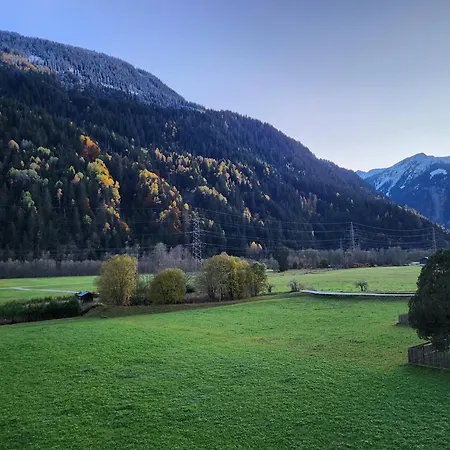 Ferienwohnung In Perfekter Lage In Der Surselva アパート Trun